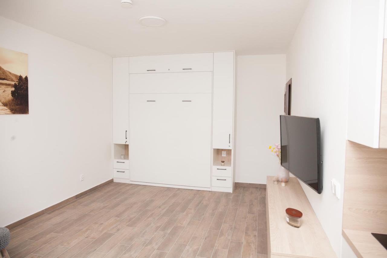 Apartman Horni Misecky J4 Bagian luar foto