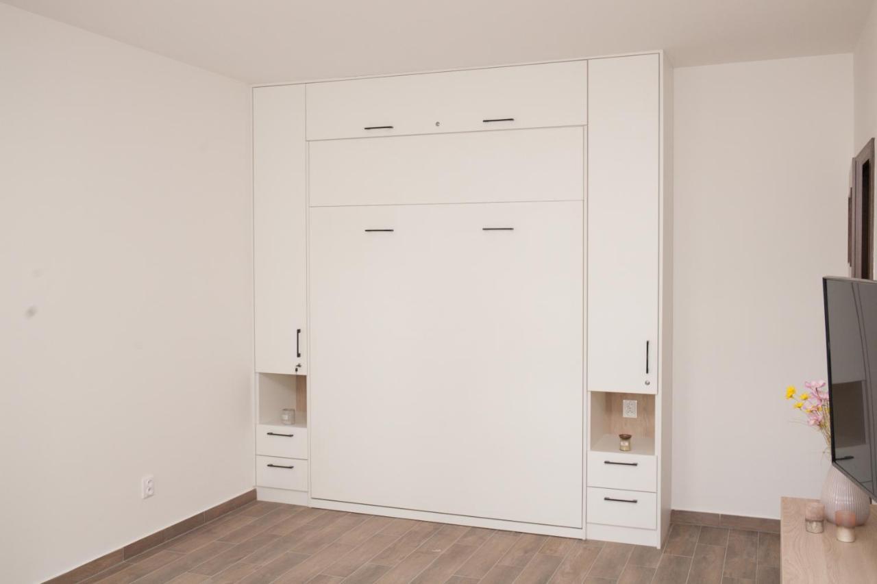 Apartman Horni Misecky J4 Bagian luar foto