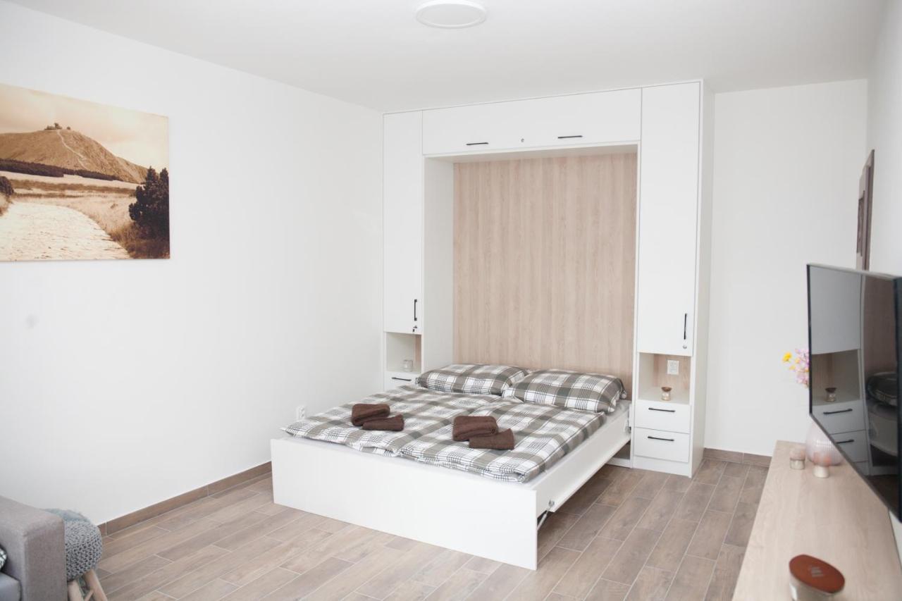 Apartman Horni Misecky J4 Bagian luar foto